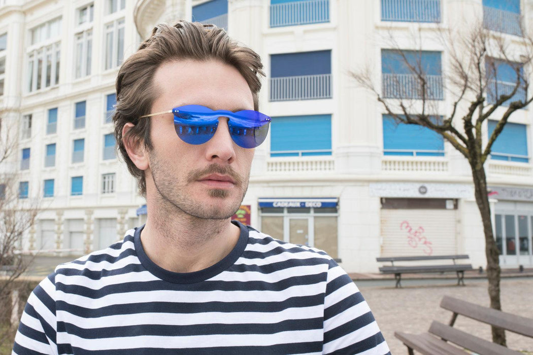 ocean sunglasses KRNglasses model BERLIN SKU 20.15 with transparent blue frame and transparent gradient brown lens