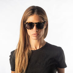 TOPFOXX Sunglasses Felina - Silver FL-SV — KRNglasses.com display picture 3