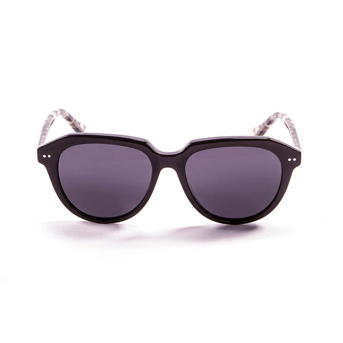 ocean sunglasses KRNglasses model CASSIS SKU LE100000.97 with black frame and gray lens