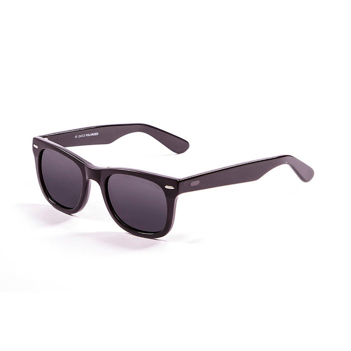 ocean sunglasses KRNglasses model LOWERS SKU 59000.82 with matte black frame and revo green lens
