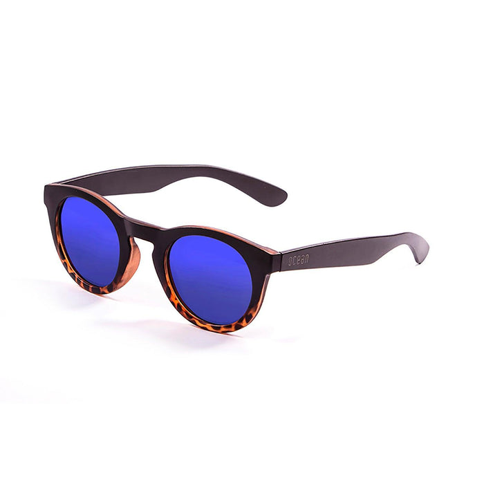 ocean sunglasses KRNglasses model SAN SKU W20000.5 with matte black & demy brown frame and smoke lens